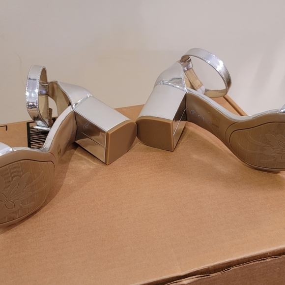 Silver Sandals - Picture 4 of 6